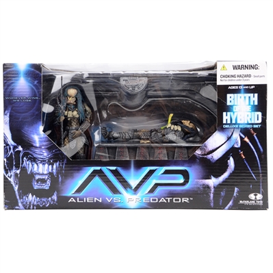 AVP: Alien Vs. Predator Birth of the Hybrid Deluxe McFarlane Toys Box Set