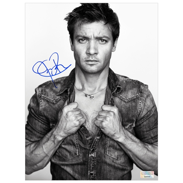 Lot Detail - Jeremy Renner Autographed Black And White 8x10 Portrait Photo