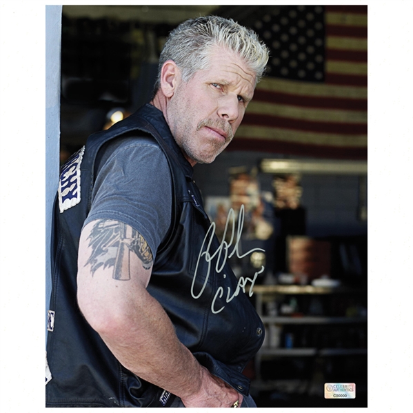 Ron Perlman Autographed Sons of Anarchy Clay 8x10 Scene Photo
