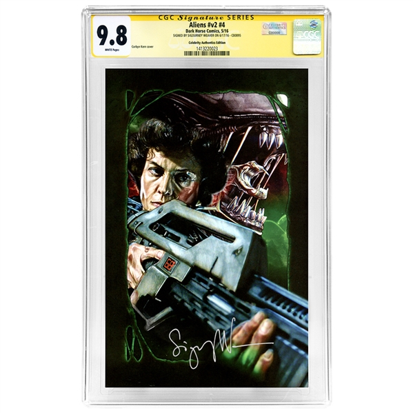 Sigourney Weaver Autographed Aliens #4 Celebrity Authentics Variant Cover CGC SS 9.8