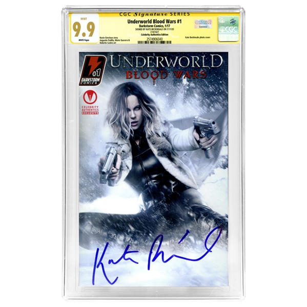 Kate Beckinsale Autographed Underworld: Blood Wars #1 Celebrity Authentics Exclusive Variant Photo Cover CGC SS 9.9 (mint)