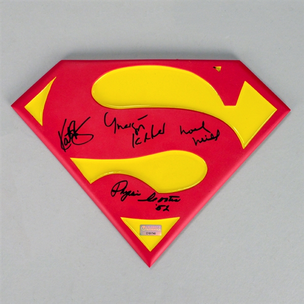 Kate Bosworth, Margot Kidder, Noel Neill, Phyllis Coates Autographed Lois Lane Superman Emblem