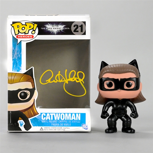 Anne Hathaway Autographed The Dark Knight Rises Catwoman Pop! Vinyl Figure #21