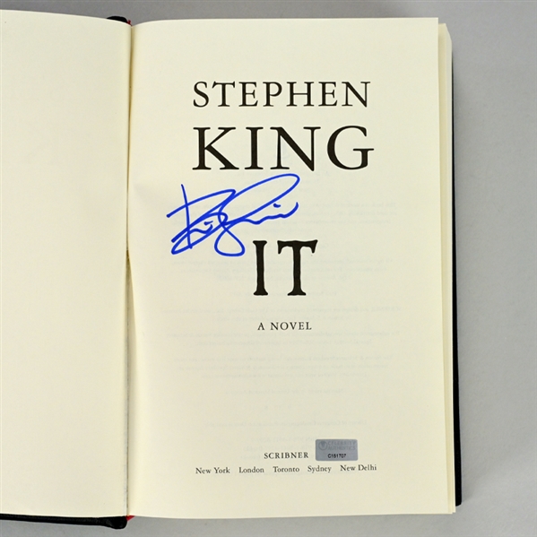 Bill Skarsgard Autographed Rare Stephen Kings IT Deluxe Edition Hardcover Book