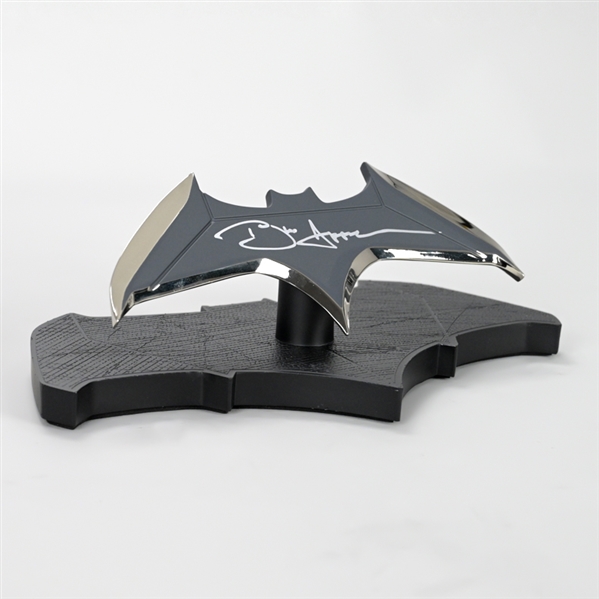 Ben Affleck Autographed QMx Batman 1:1 Scale Prop Replica Metal Batarang