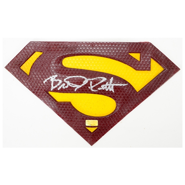 Brandon Routh Autographed Superman Returns Emblem Prop