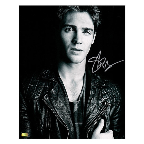 Steven McQueen Autographed 8x10 Black and White Portrait Photo