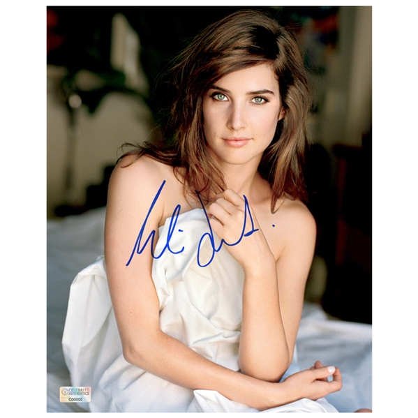 Cobie Smulders Autographed 8×10 Studio Photo