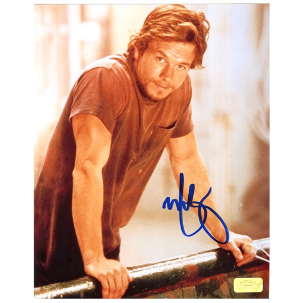 Mark Wahlberg Autographed 8x10 Perfect Storm Set Photo