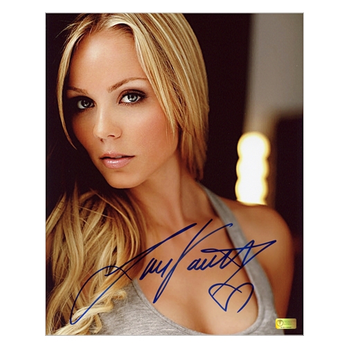 Laura Vandervoort Autographed 8×10 Portrait Photo