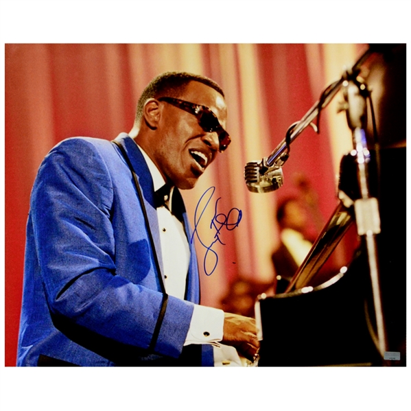Jamie Foxx Autographed Ray 16x20 Photo