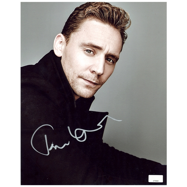 Tom Hiddleston Autographed 8x10 Portrait Photo