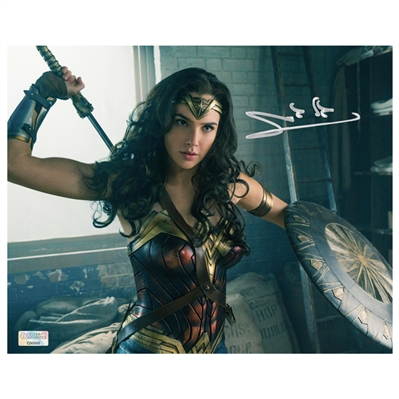 Gal Gadot Autographed 8×10 Wonder Woman Action Photo