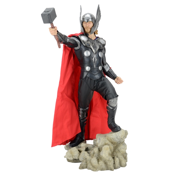 Chris Hemsworth Autographed Sideshow Premium Format Thor 1:4 Scale Statue