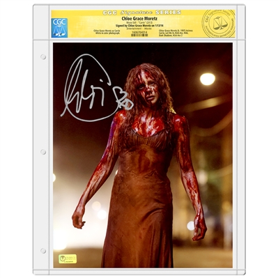 Chloe Grace Moretz Autographed Carrie 8x10 Photo * CGC Signature Series