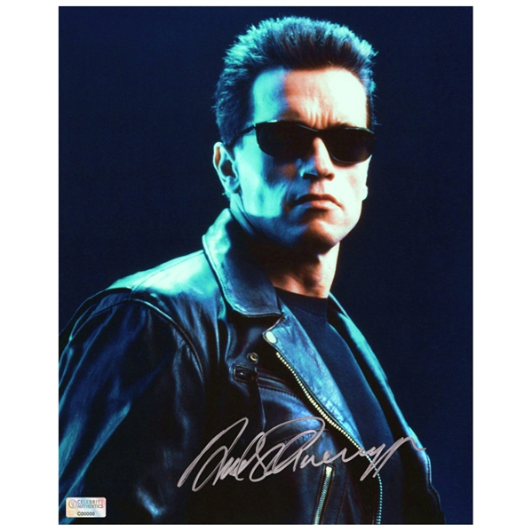  Arnold Schwarzenegger Autographed 8×10 Terminator 2: Judgement Day Photo