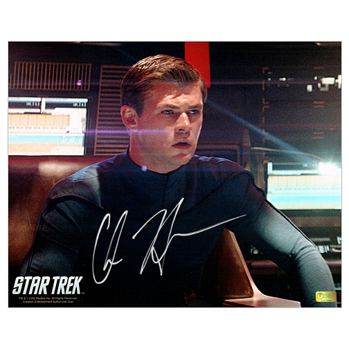 Chris Hemsworth Autographed Star Trek George Kirk 8×10 Photo