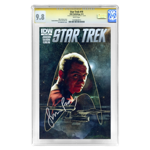 Simon Pegg Autographed 2013 Star Trek #19 *CGC SS 9.8