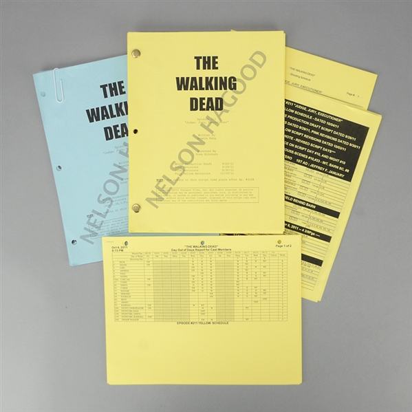 The Walking Dead Epsiode #211 Judge, Jury, Executioner Production Draft Scripts W/ Production Schedules *Features the Death of Dale 