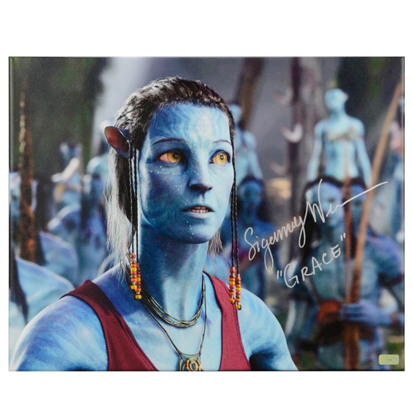 Sigourney Weaver Autographed 16×20 Avatar Dr. Grace Augustine NaVi Canvas Gallery Edition