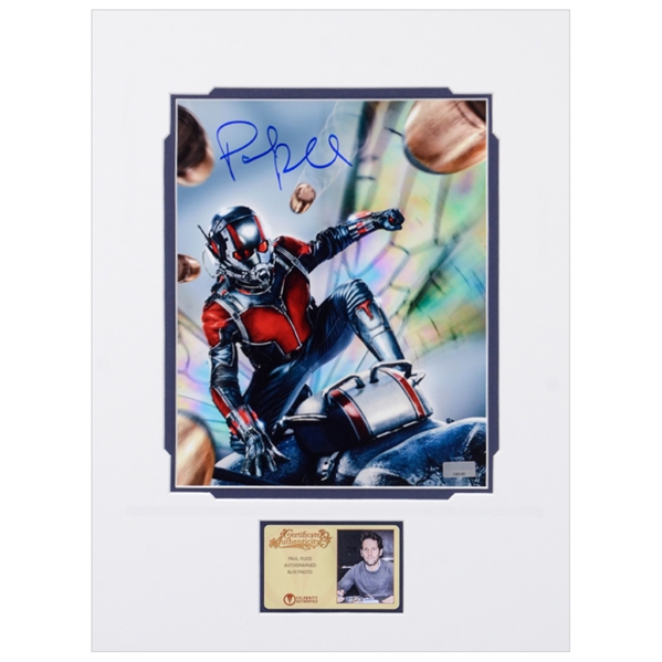  Paul Rudd Autographed 2015 Ant-Man 8x10 Matted Action Photo