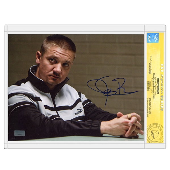 Jeremy Renner Autographed 2010 The Town James Coughlin 8x10 Photo * CGC Signature Series
