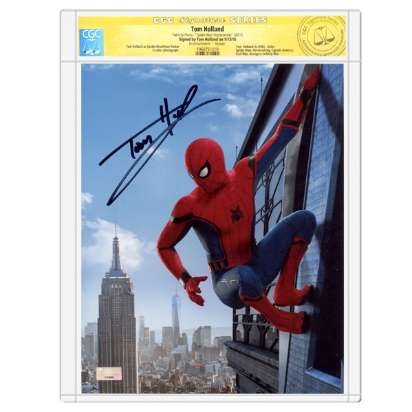 Tom Holland Autographed Spider-Man Homecoming 8x10 Photo * CGC Signature Series