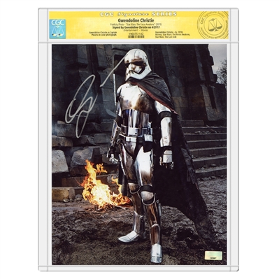 Gwendoline Christie Autographed Star Wars: The Force Awakens 8×10 Captain Phasma on Takodana Photo * CGC Signature Series