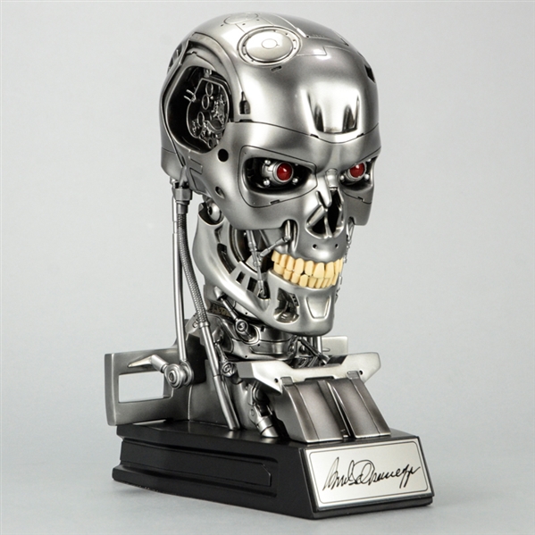 Arnold Schwarzenegger Autographed Terminator T-800 Endoskeleton 1:1 Scale Prop Bust