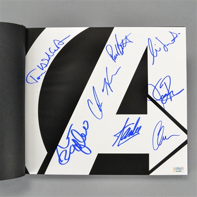 Stan Lee, Chris Evans, Mark Ruffalo, Chris Hemsworth, Avengers Autographed Avengers: The Art of Marvels The Avengers Book