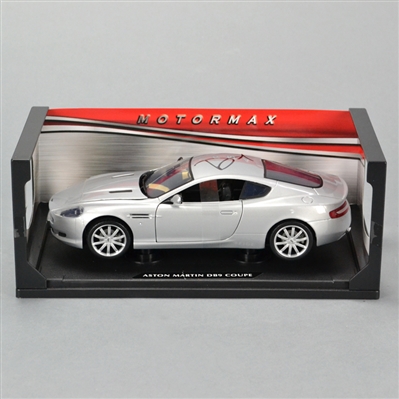 Daniel Craig Autographed Motor Max 2006 Casino Royale James Bond Aston Martin DB9 1:18 Scale Die-Cast Car