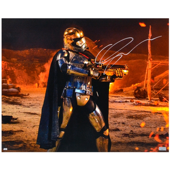Gwendoline Christie Autographed Star Wars: The Force Awakens Attack On Tuanul 16×20 Photo