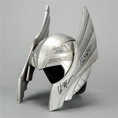 Chris Hemsworth, Tom Hiddleston, Stan Lee, Samuel L. Jackson, Paul Rudd and Paul Bettany Autographed Thor Son of Asgard 1:1 Scale Helmet
