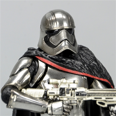 Gwendoline Christie Autographed Kotobukiya Star Wars: The Force Awakens Captain Phasma 1/10 Scale Statue