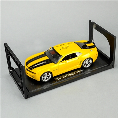 Megan Fox Autographed Transformers Bumblebee 1:18 Scale Die-Cast 2006 Chevy Camaro Concept