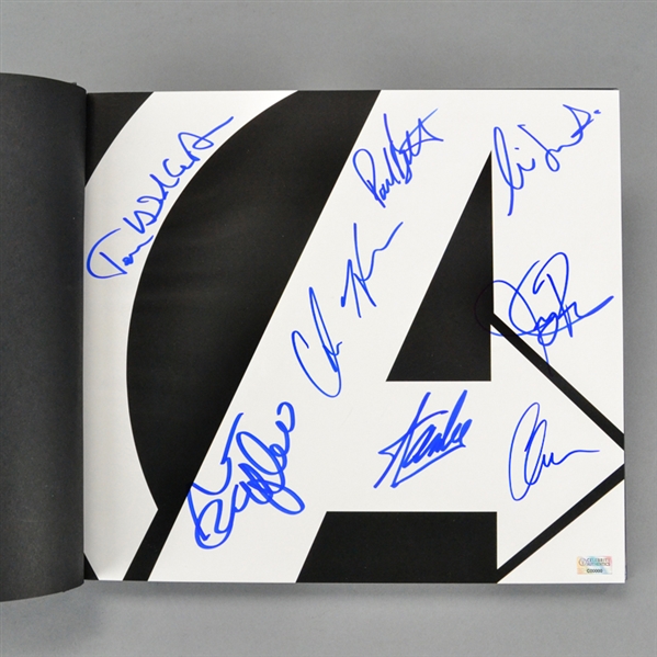 Chris Evans, Mark Ruffalo, Chris Hemsworth, Stan Lee Avengers Autographed Avengers: The Art of Marvels The Avengers Book