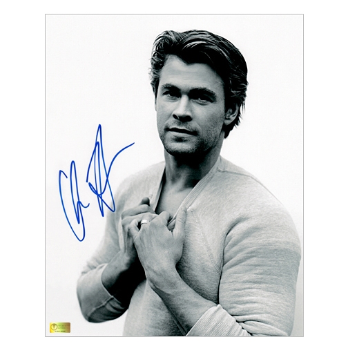 Chris Hemsworth Autographed 8×10 Black and White Photo