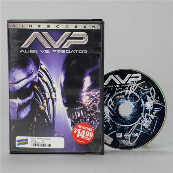 Alec Gillis, Tom Woodruff Jr, Ian Whyte Autographed AVP Alien vs Predator DVD
