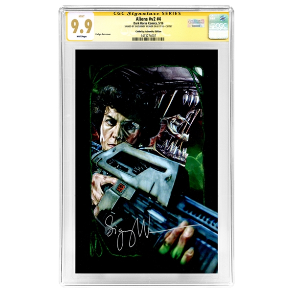 Sigourney Weaver Autographed Aliens #4 Celebrity Authentics Variant Cover CGC Signature Series 9.9 Mint