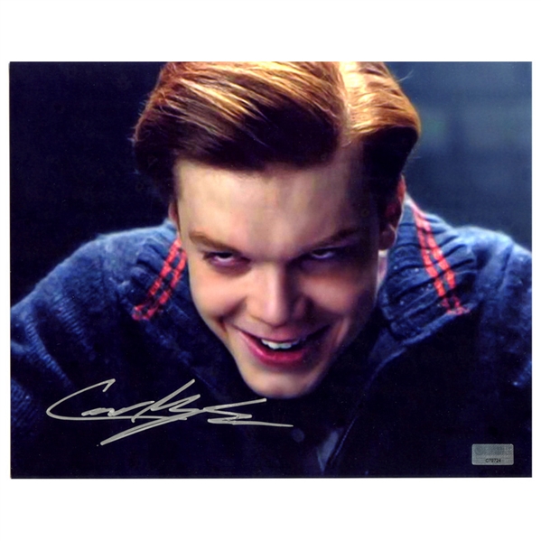 Cameron Monaghan Autographed Gotham Jerome Valeska 8x10 Scene Photo