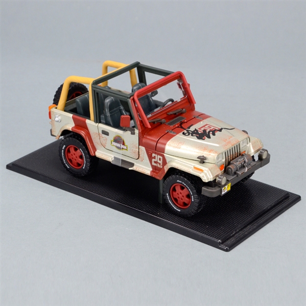 Jeff Goldblum Autographed Jurassic World 1:18 Scale Die-Cast Jeep Wrangler