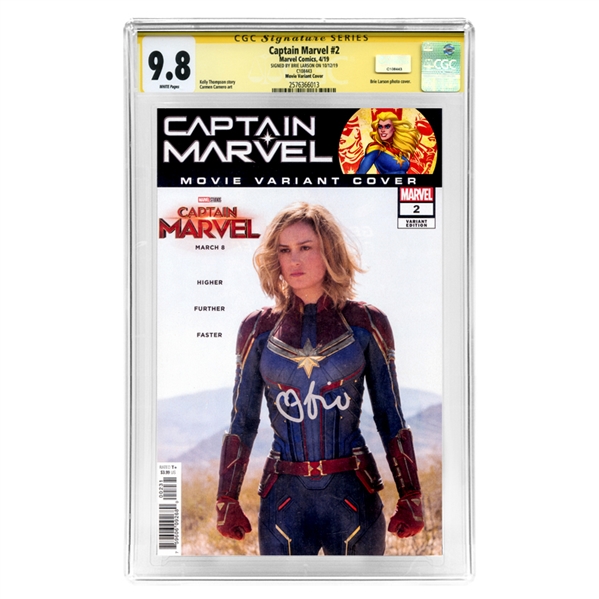 Brie Larson Autographed 2019 Captain Marvel #2 Photo Cover Variant CGC SS 9.8 (mint)