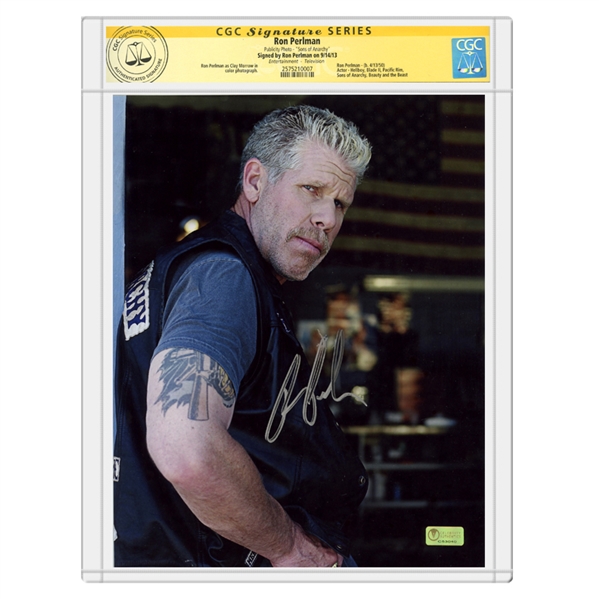 Ron Perlman Autographed Sons of Anarchy Clay Morrow 8x10 Photo * CGC SS
