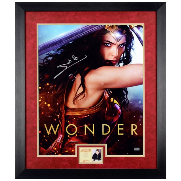 Gal Gadot Autographed Wonder Woman Wonder 16x20 Framed Photo