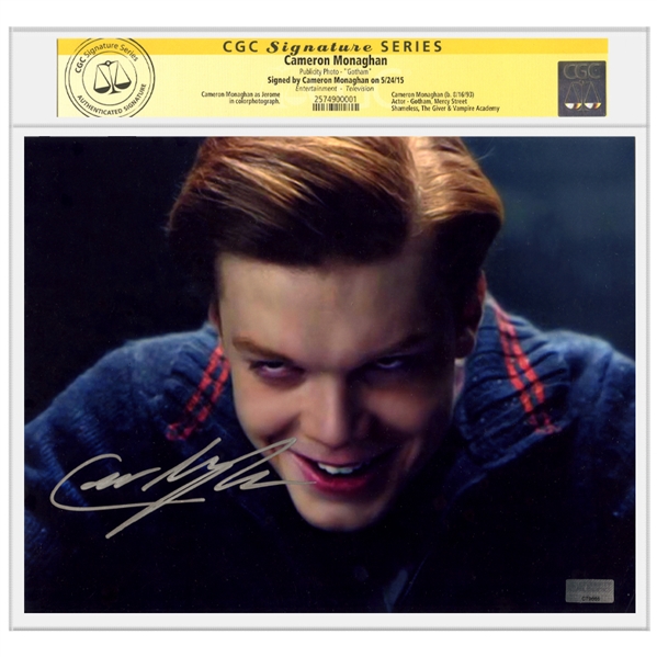 Cameron Monaghan Autographed Gotham Jerome (Joker) 8×10 Photo *CGC SS