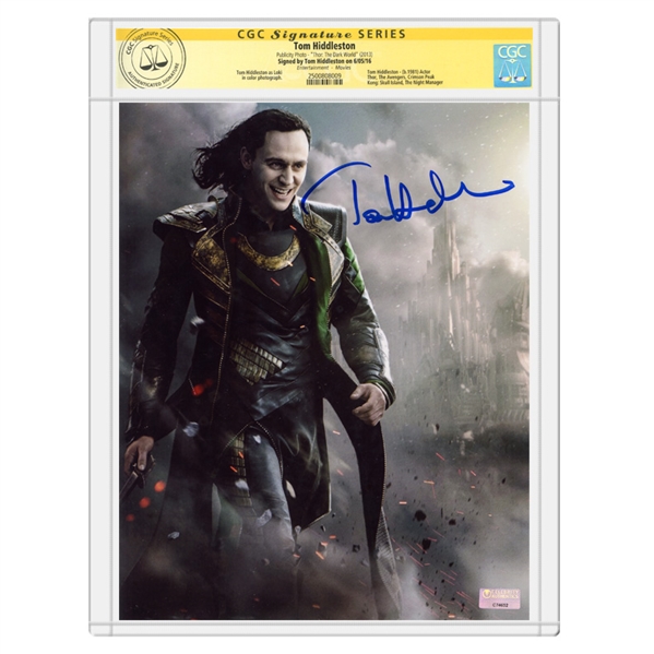 Tom Hiddleston Autographed Thor: The Dark World Loki 8x10 Scene Photo * CGC Signature Series