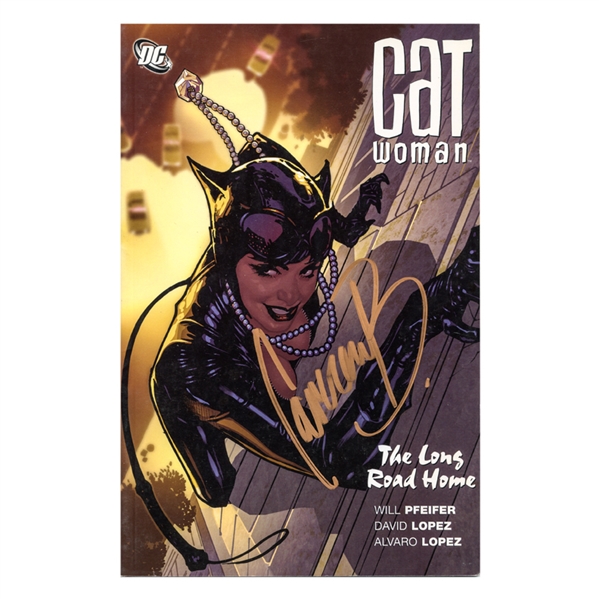 Camren Bicondova Autographed Catwoman The Long Road Home Comic with SK Inscription