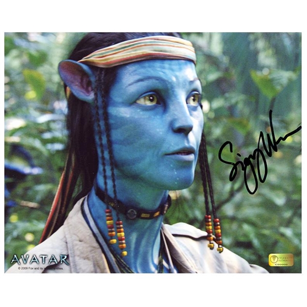 Sigourney Weaver Autographed Avatar Dr. Grace Augustine Na’vi 8x10 Photo
