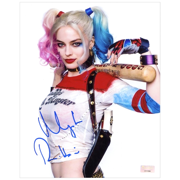 Margot Robbie Autographed Suicide Squad Harley Quinn 8x10 Studio Photo