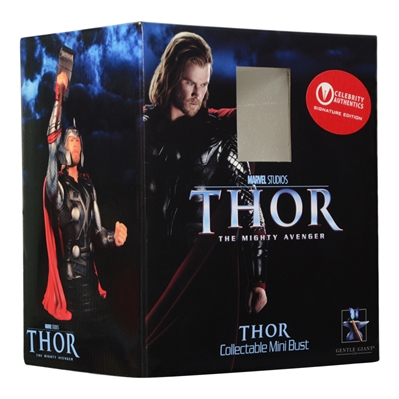 Chris Hemsworth Autographed Gentle Giant Thor The Mighty Avenger 1/6 Scale Bust
